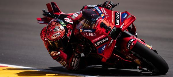 MotoGP-TEAMS en RUITERS